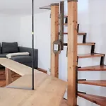 Mysa Properties - Ampio Appartamento Quartiere Isola, Milano